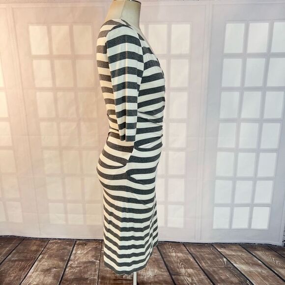🔥🔥5 for $25🔥🔥 Nicole miller gray white striped ruched long sleeve bodycon dress - Picture 6 of 11